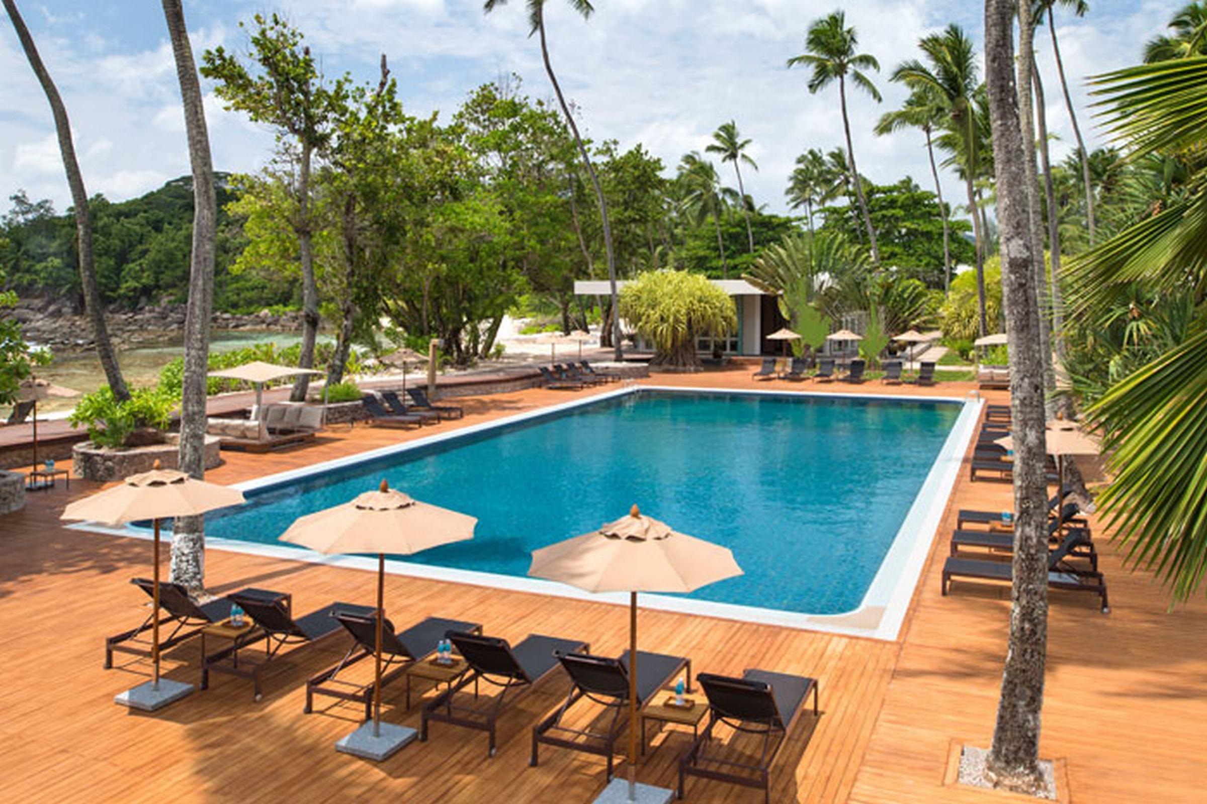 Avani Barbarons Seychelles Resort Grand Anse  Exterior foto