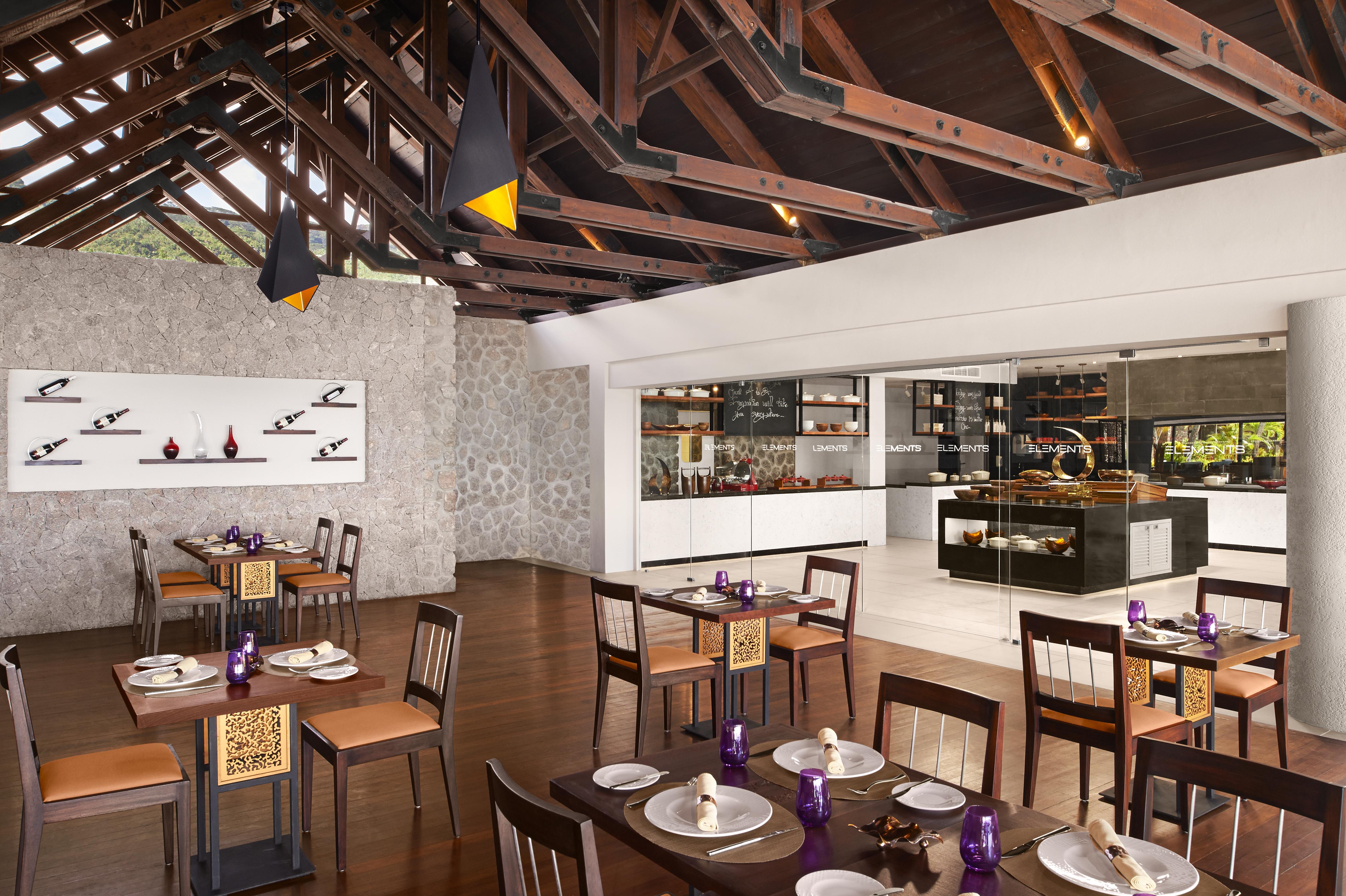 Avani Barbarons Seychelles Resort Grand Anse  Exterior foto